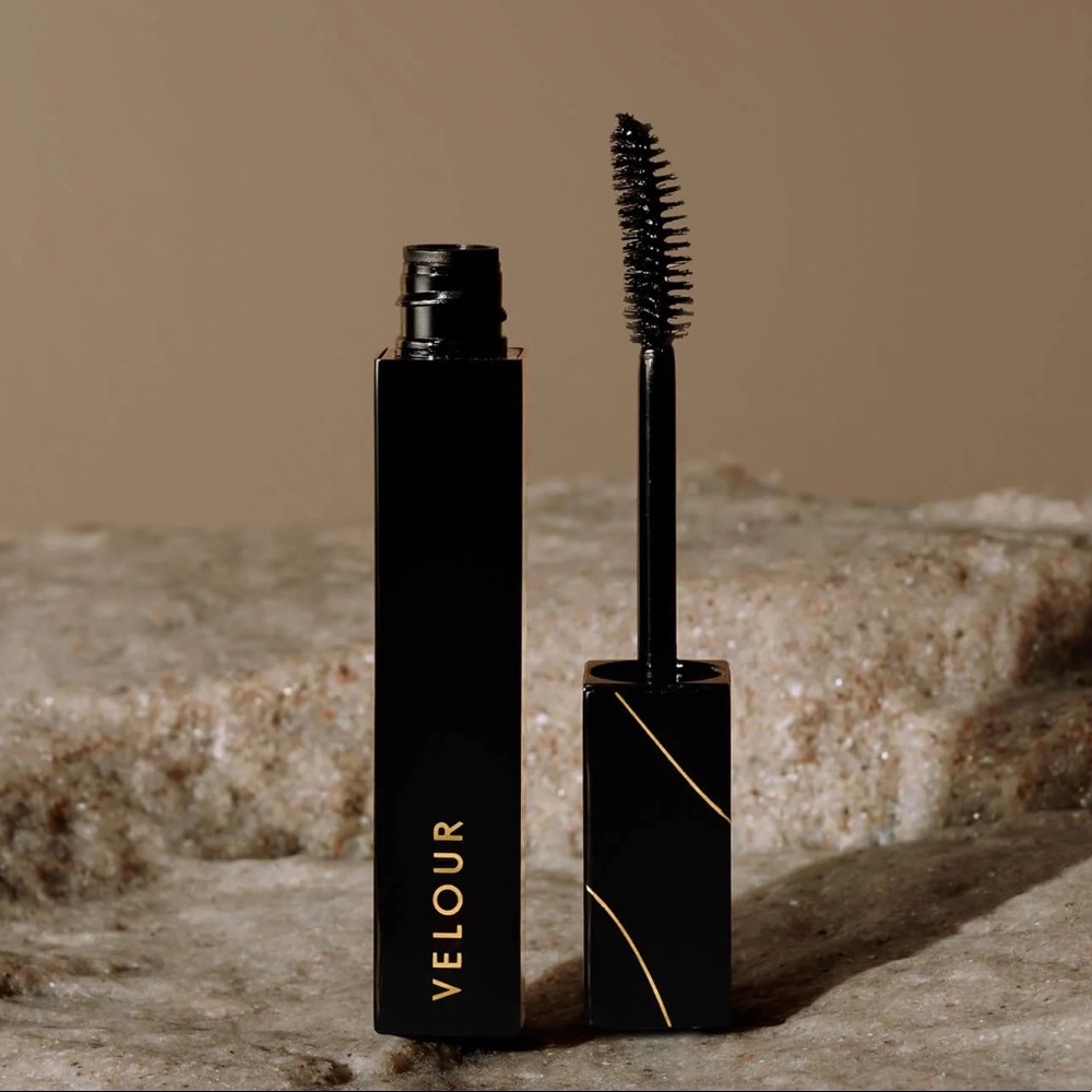 Velour Beauty Pretty Big Deal peptide & tubing mascara